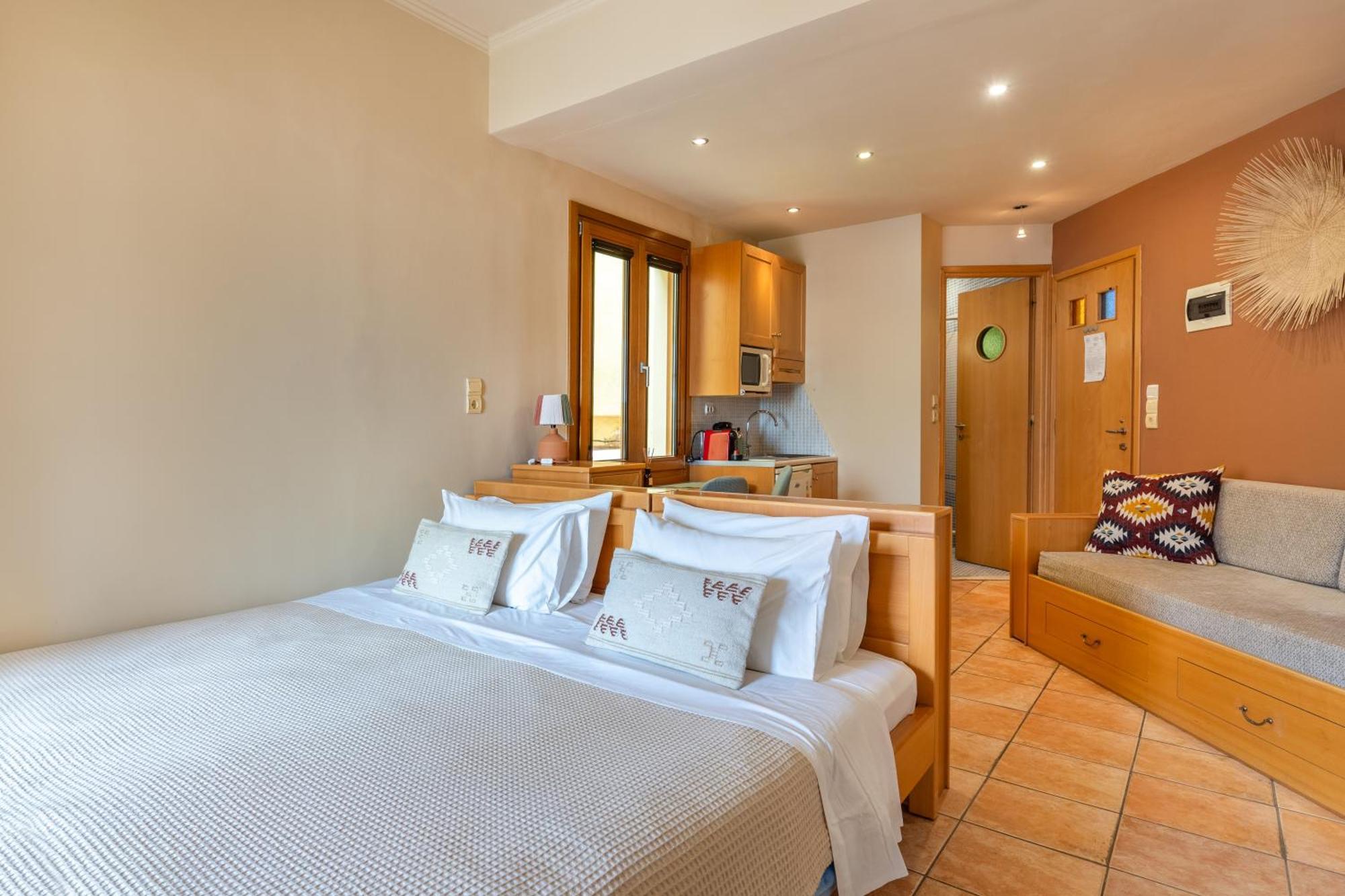 Lidra Rooms Chania  Eksteriør billede